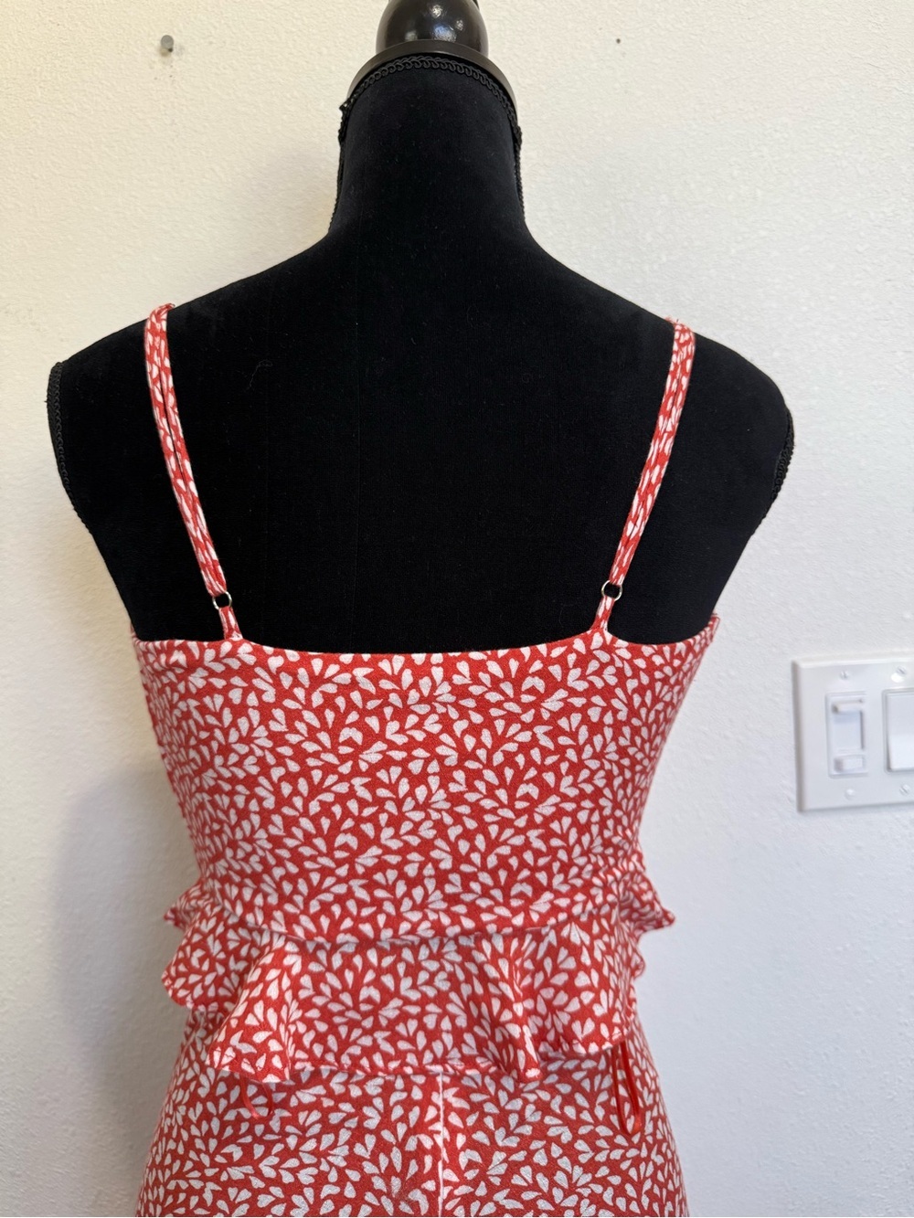 Skylar + Madison Red Floral Tie Front Crop Top & High Low Maxi Skirt Set Small - Picture 3 of 11